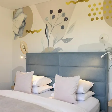 Eagle's Nest Guest house 3*