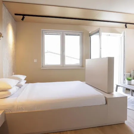 Guest house Eagle's Nest 3*